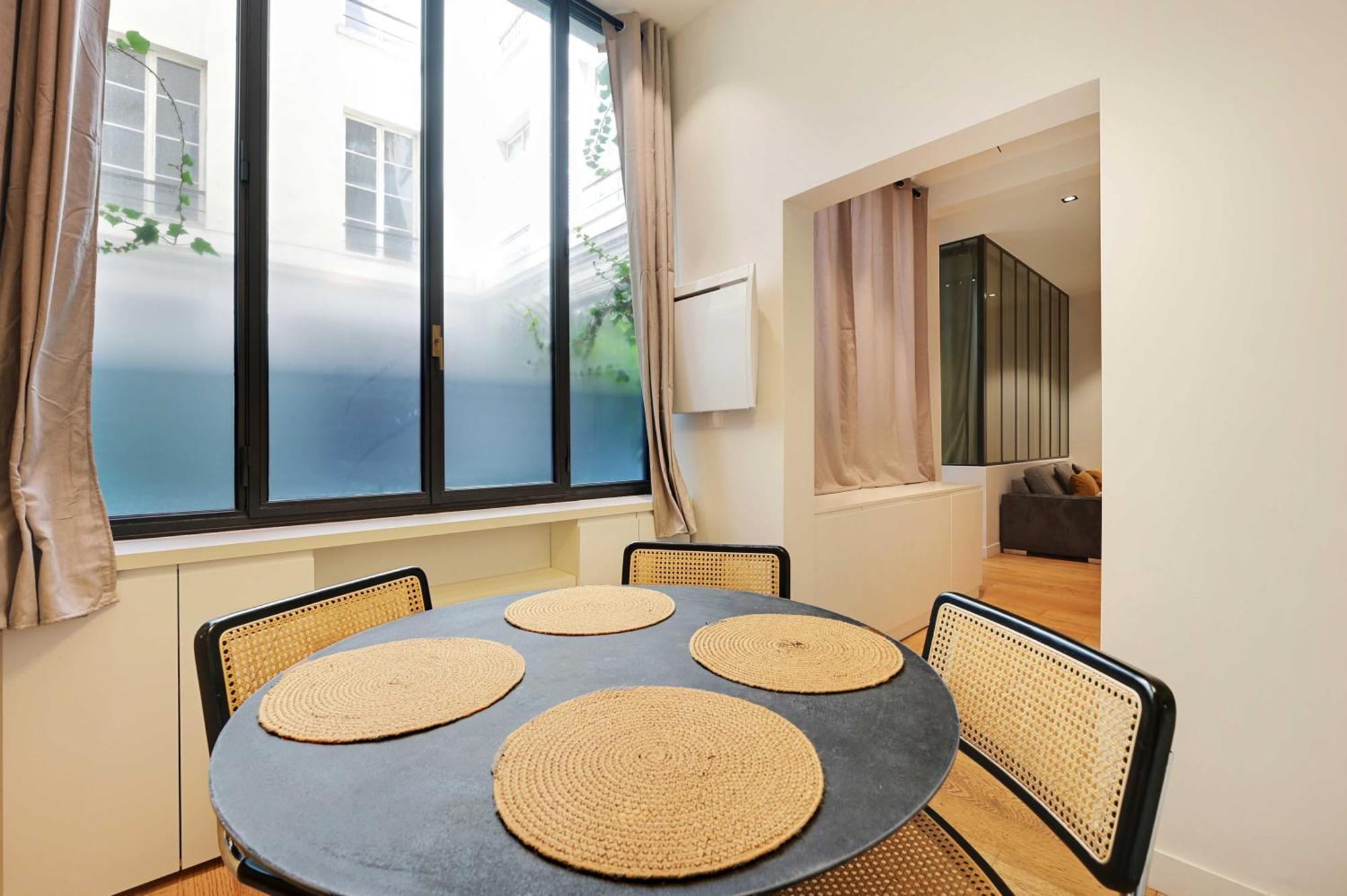 Haven Of Peace-2br-4p-near The Palais De Garnier