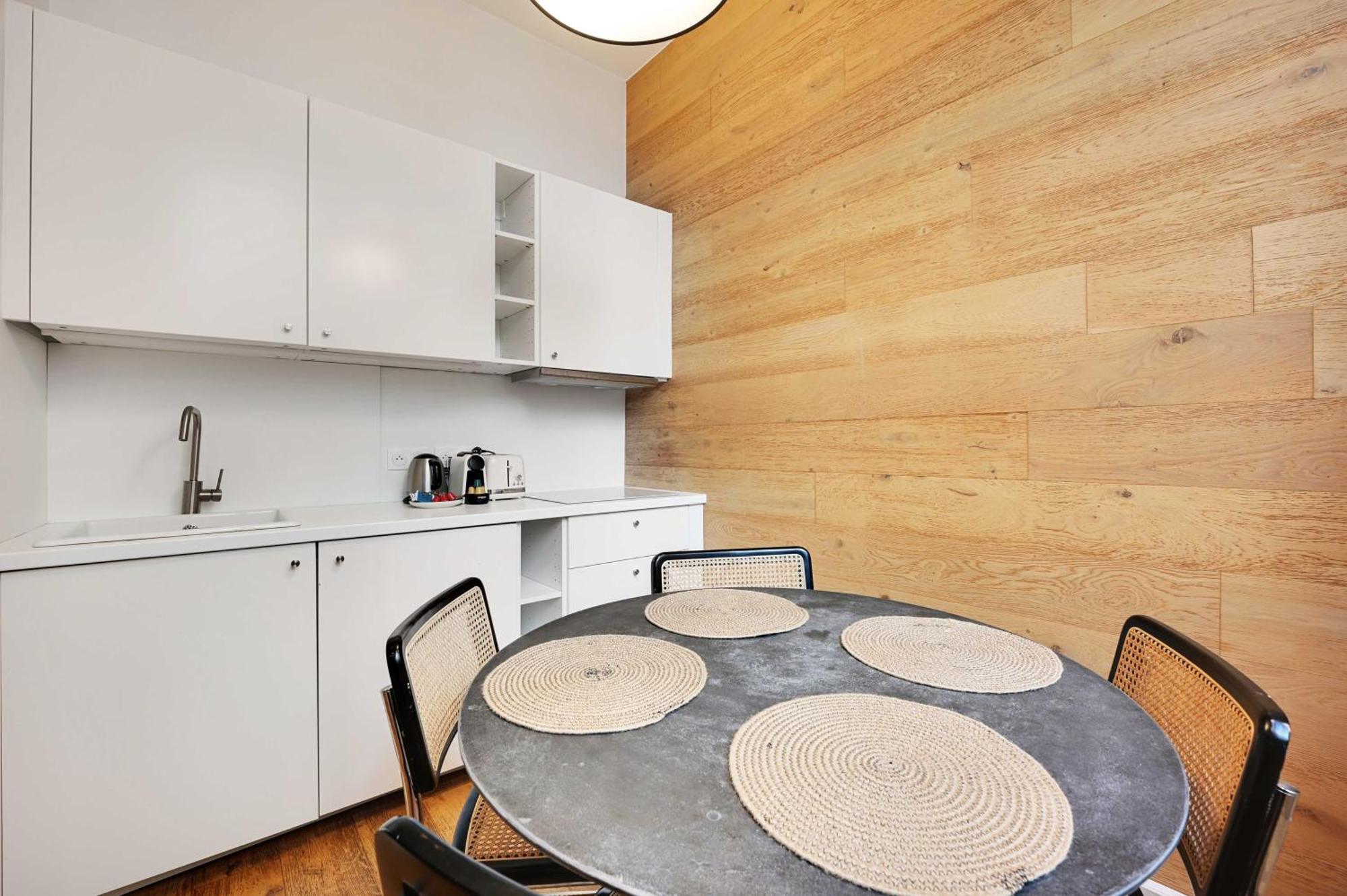 Haven Of Peace-2br-4p-near The Palais De Garnier Paris
